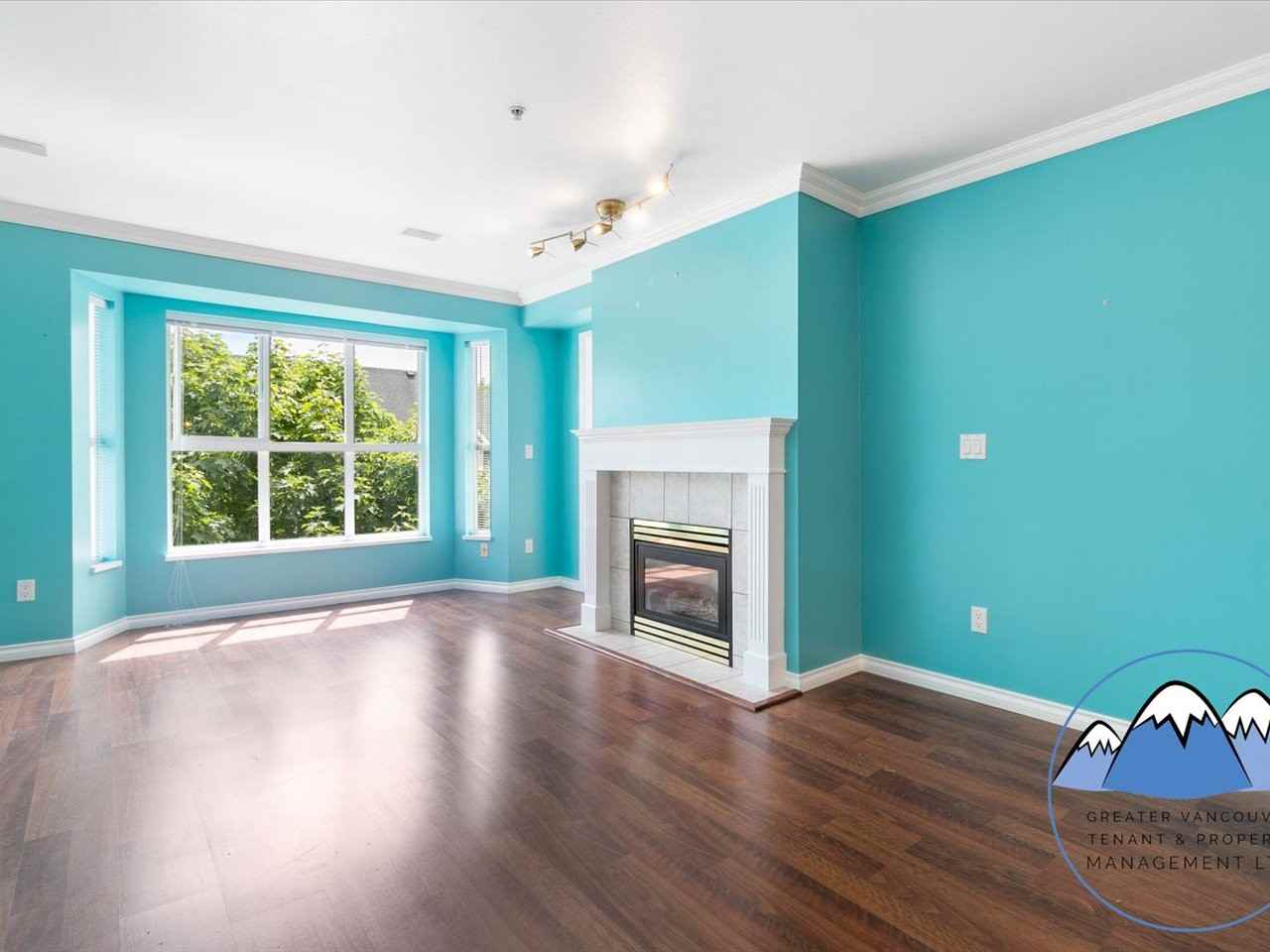 2393 Welcher Ave - Photo 4 of 40