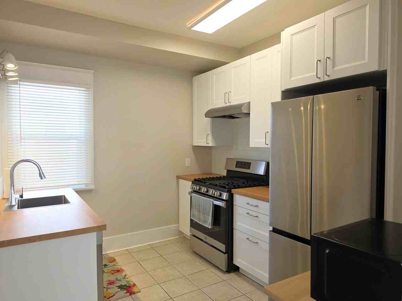 227 Bowen Rd - Photo 6 of 16