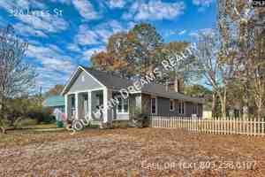featured image of 326 Lyles St