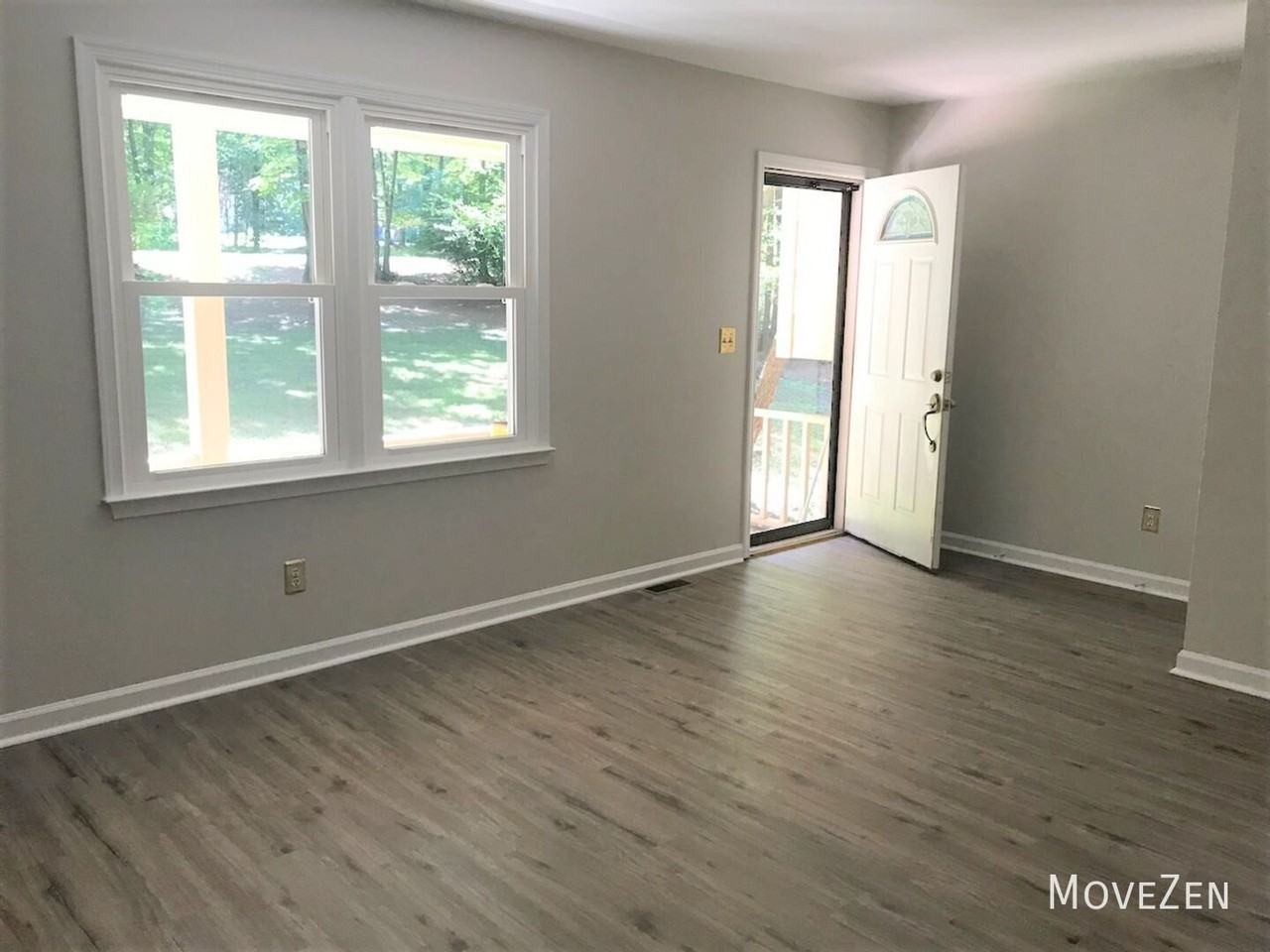 5408 Bridle Ridge Dr - Photo 3 of 9