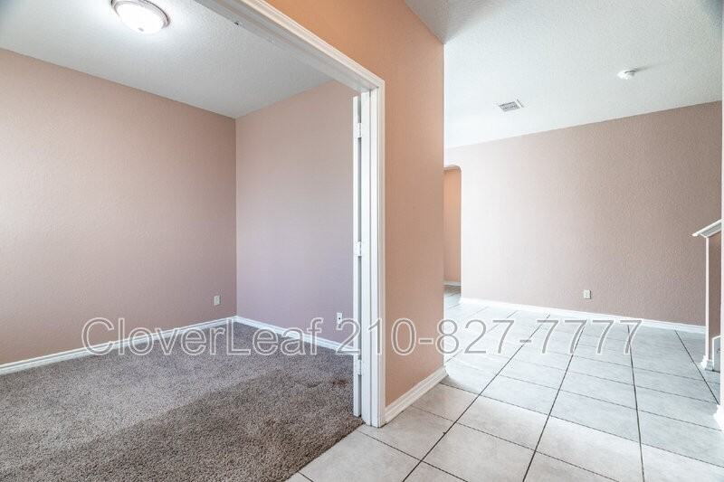 6818 Slaton Flds - Photo 6 of 42