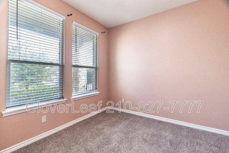 6818 Slaton Flds - Photo 7 of 42