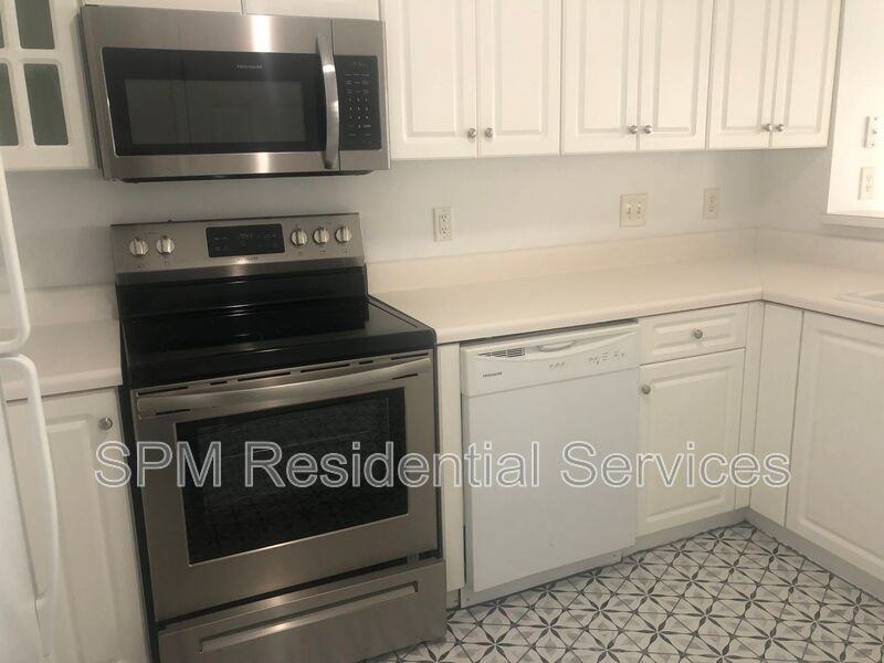 4122 Breezewood Dr #202 - Photo 6 of 20