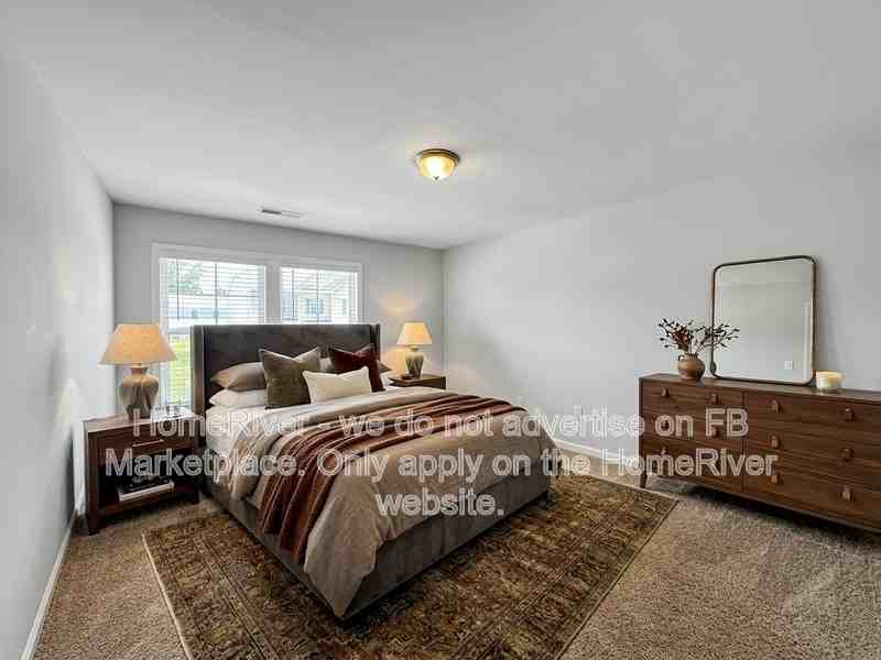 355 Niblick Dr - Photo 5 of 31