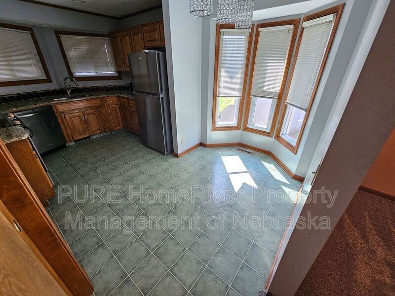 12321 Wirt St - Photo 7 of 39