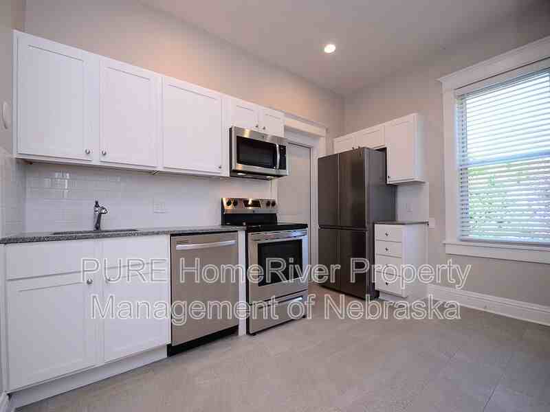 2969 Harris St #3 - Photo 5 of 21