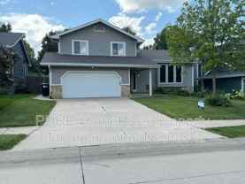 5018 S 163rd St - Photo 1 of 1