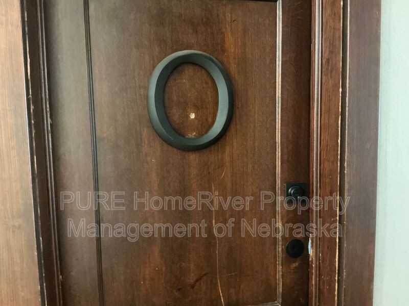 120 N 6th St #O - Photo 3 of 17