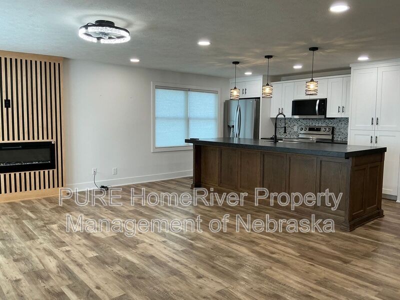 316 N 13th St - Photo 4 of 27