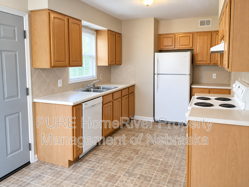 3107 S 44th Ave - Photo 3 of 13