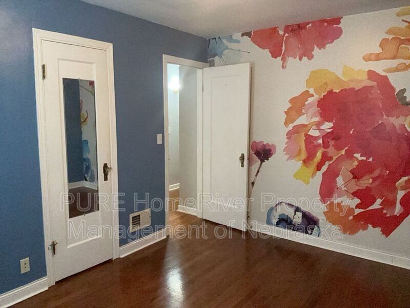 1302 S 51st Ave - Photo 7 of 29
