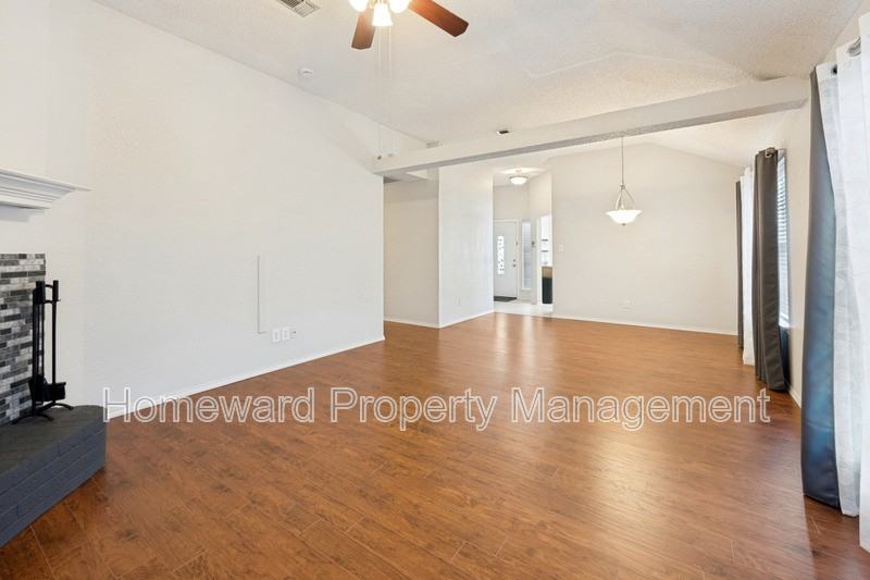 3625 Garden Springs Dr - Photo 2 of 12