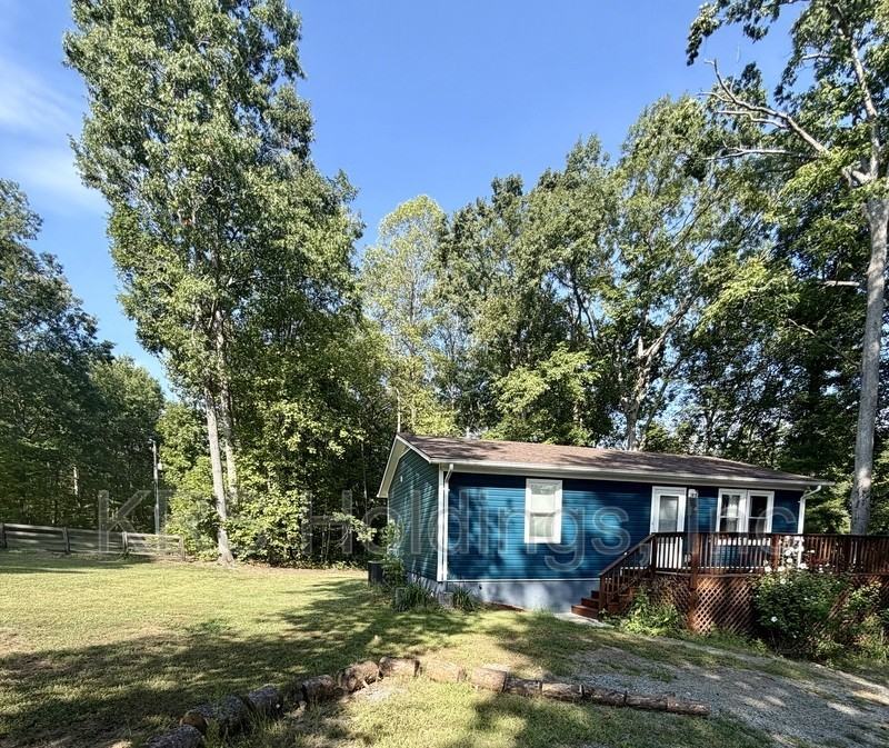 6920 Albevanna Spring Rd - Photo 3 of 13
