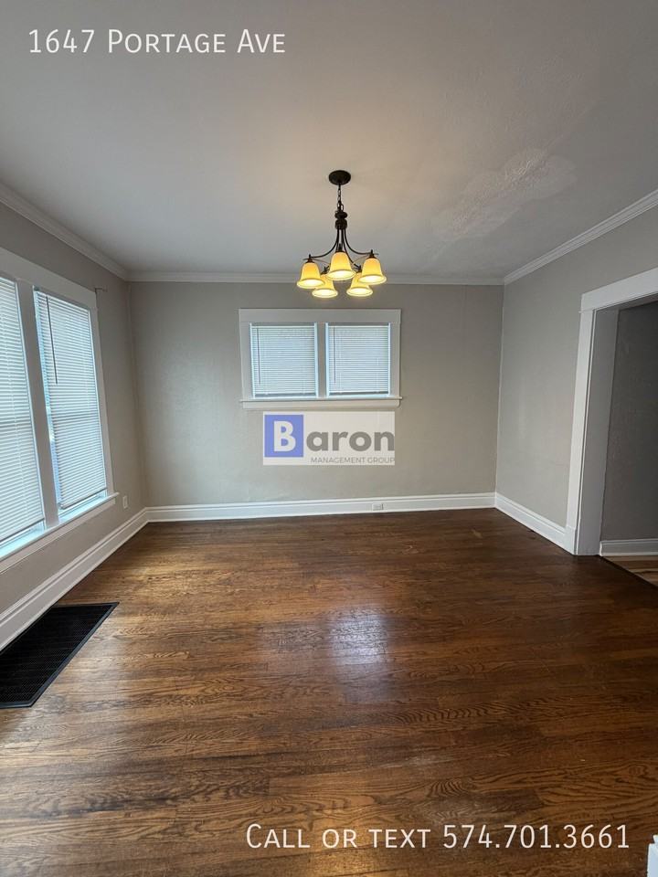1647 Portage Ave - Photo 6 of 16