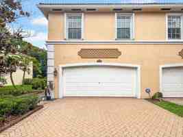 featured image of 4528 Thornwood Cir
