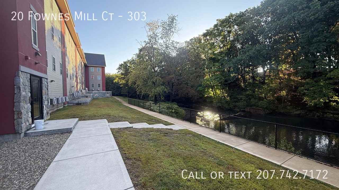 20 Fownes Mill Ct #303 - Photo 2 of 50