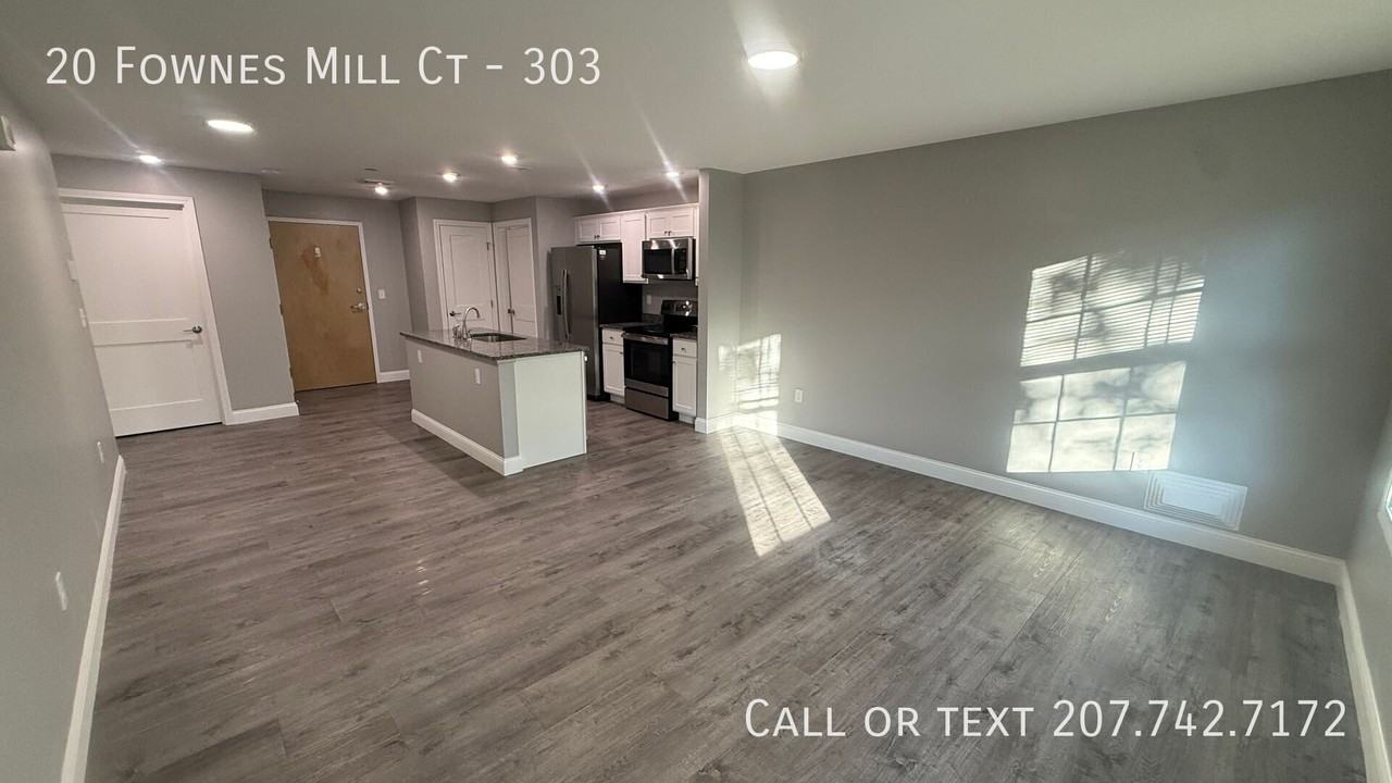 20 Fownes Mill Ct #303 - Photo 3 of 50