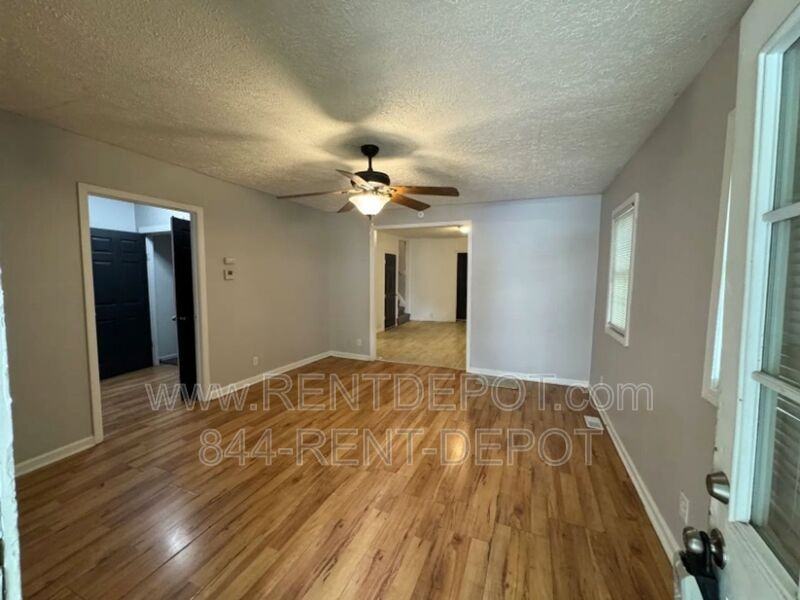 1013 N 2nd Ave - Photo 2 of 12