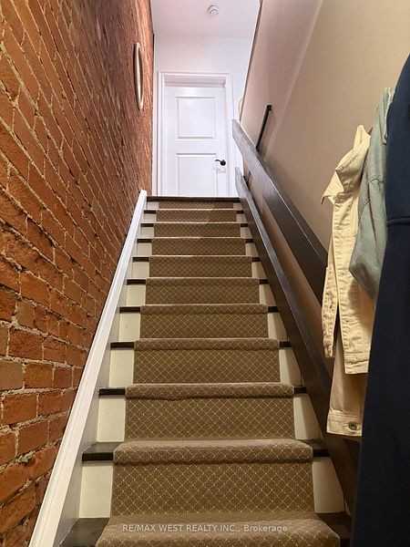 28 Spencer Avenue - Photo 2 of 28
