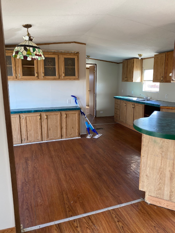 125 Pebbles Ln - Photo 2 of 10