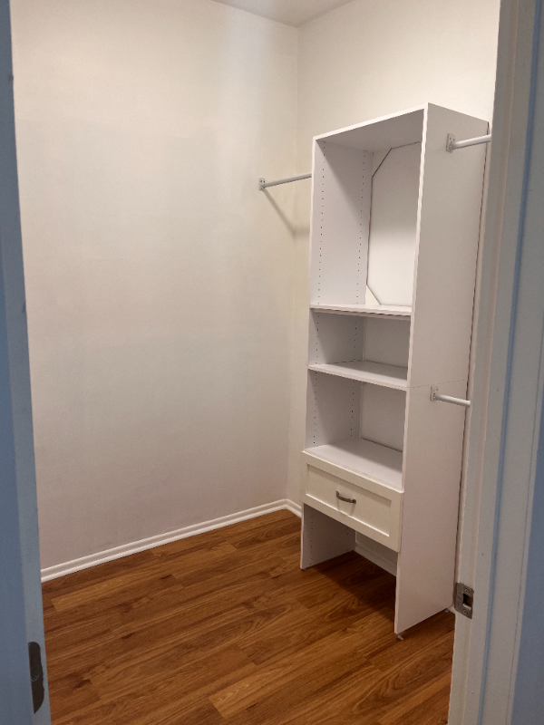 1356 N Greenview Ave #1R - Photo 6 of 11