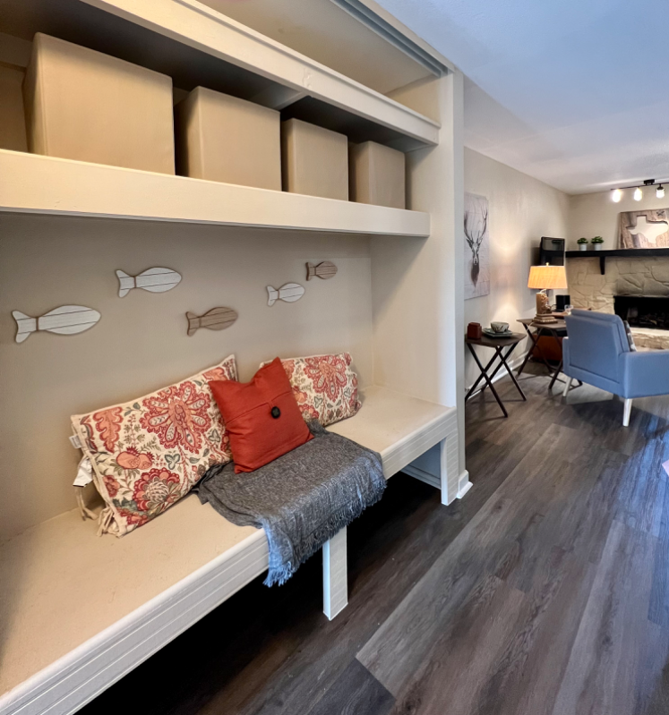 1581 Parkview Dr Bldg E #8 - Photo 5 of 24
