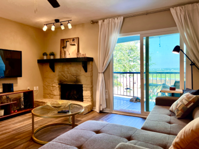 1581 Parkview Dr Bldg E #8 - Photo 7 of 24