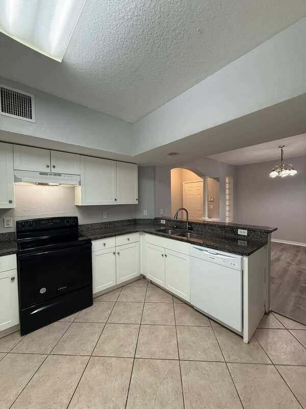 429 Newmont Cir - Photo 6 of 43