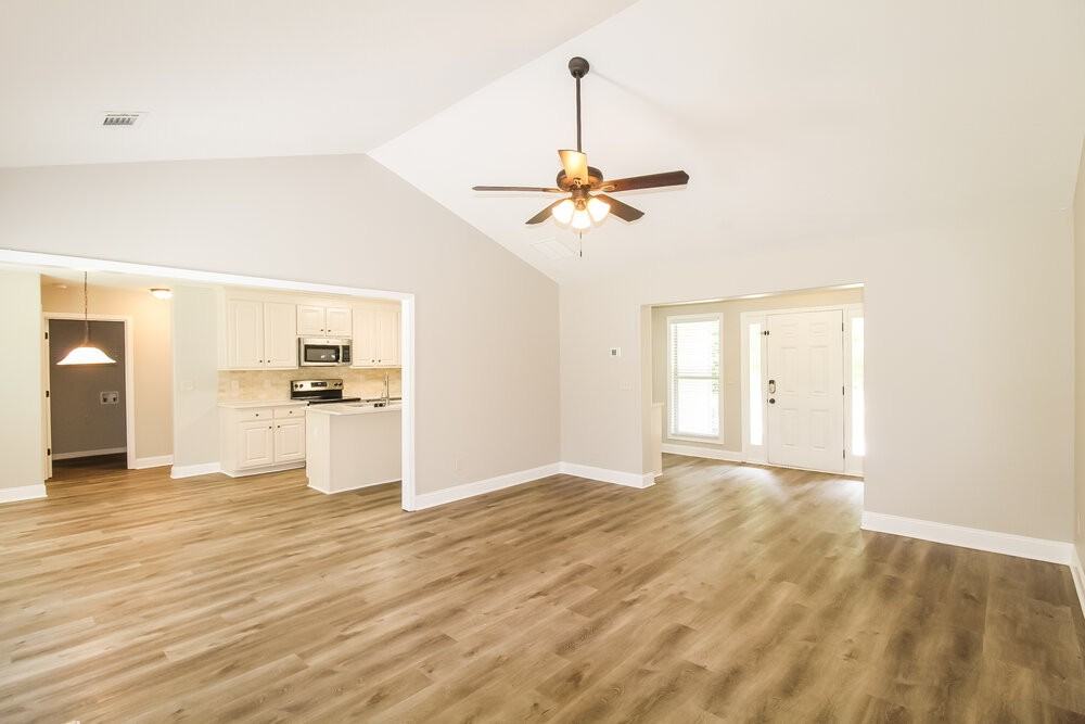 1680 Deer Creek Ln - Photo 5 of 16