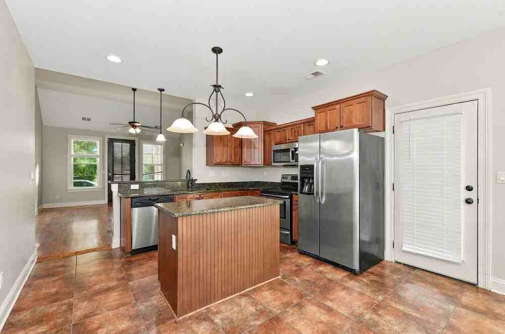 4678 W Dublin - Photo 7 of 17