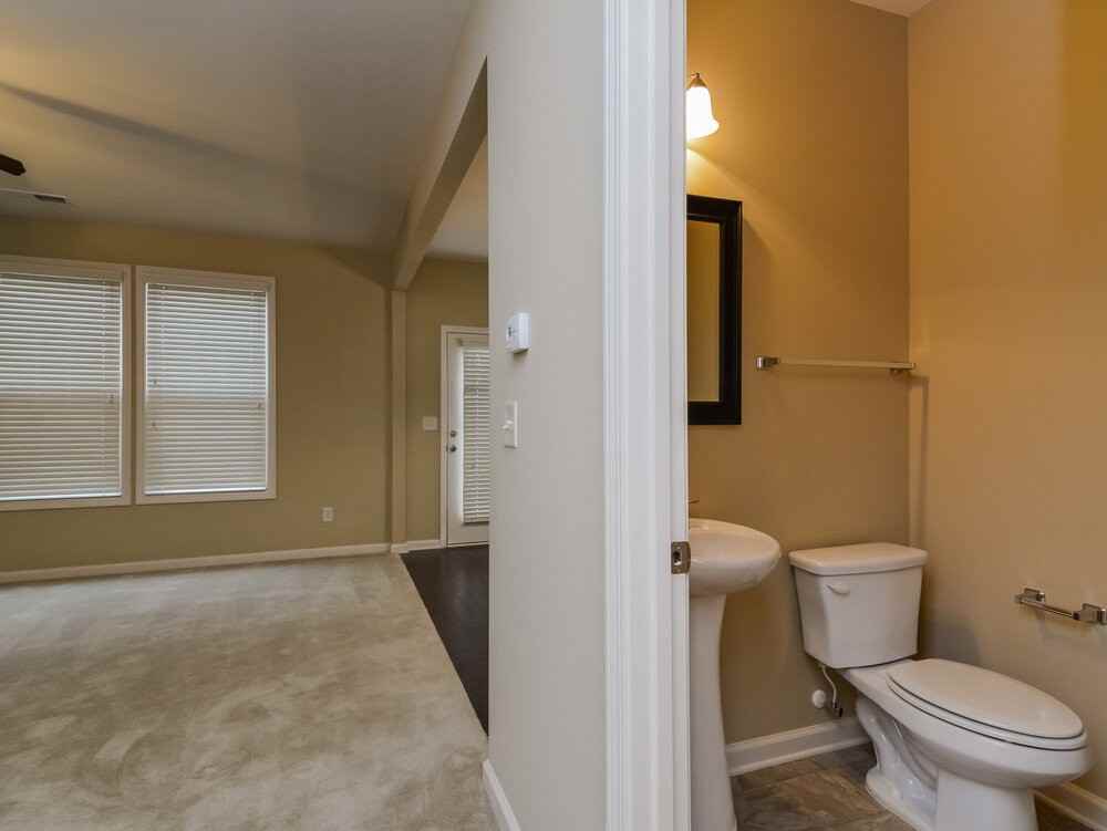 785 Westmoreland Ln - Photo 6 of 15