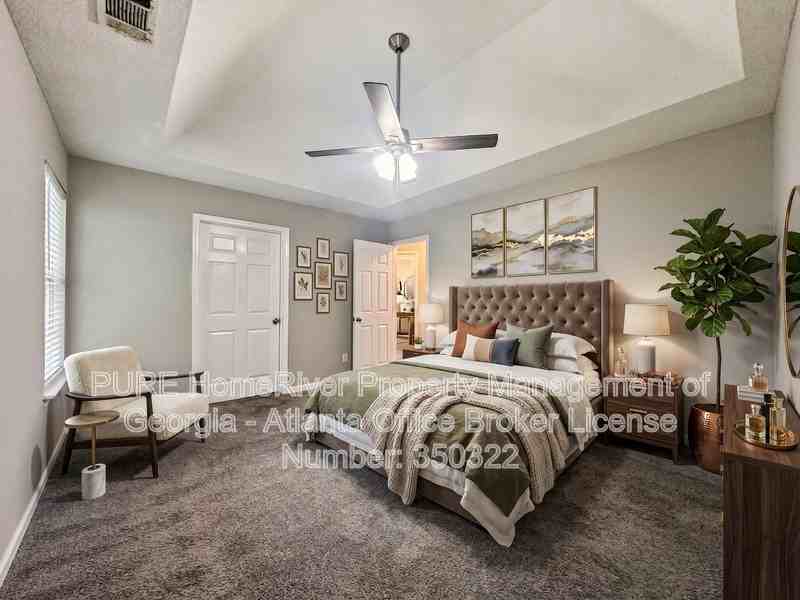 6383 Cardiff Ln - Photo 4 of 30