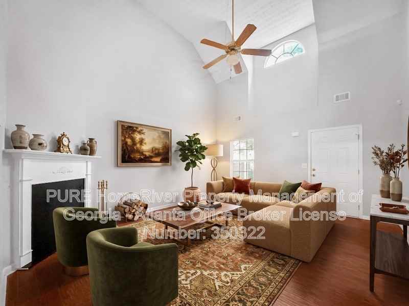 112 Tyler Way - Photo 2 of 24
