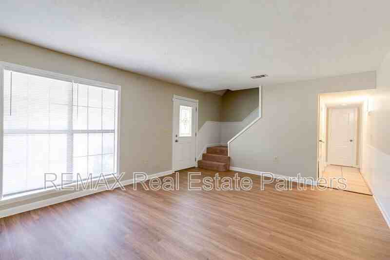 605 Hacienda Ave - Photo 4 of 21