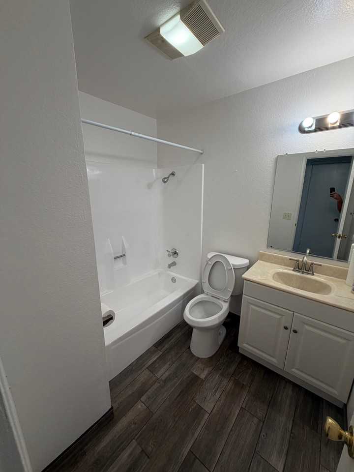 8777 Lomita Dr #D - Photo 3 of 5