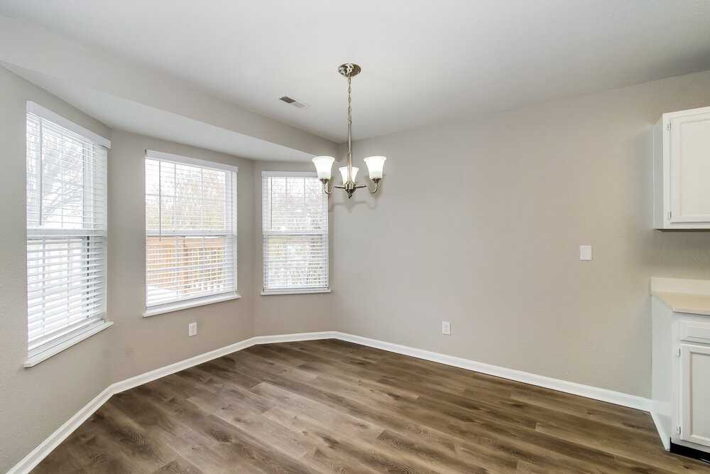 7645 Blue Willow Dr - Photo 7 of 16
