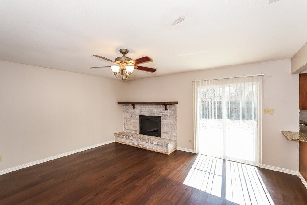 3009 Joymeadow Dr - Photo 3 of 16