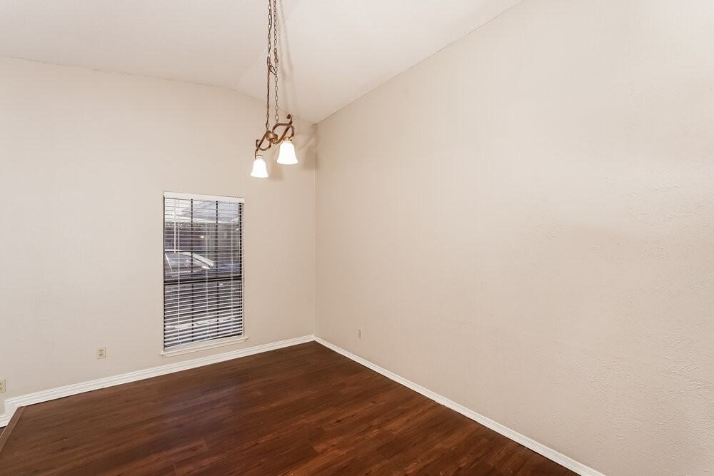 3009 Joymeadow Dr - Photo 6 of 16