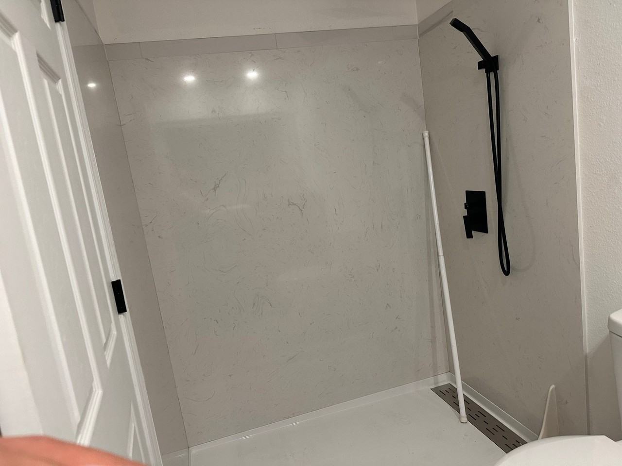 3515 Ne View Ave - Photo 5 of 15