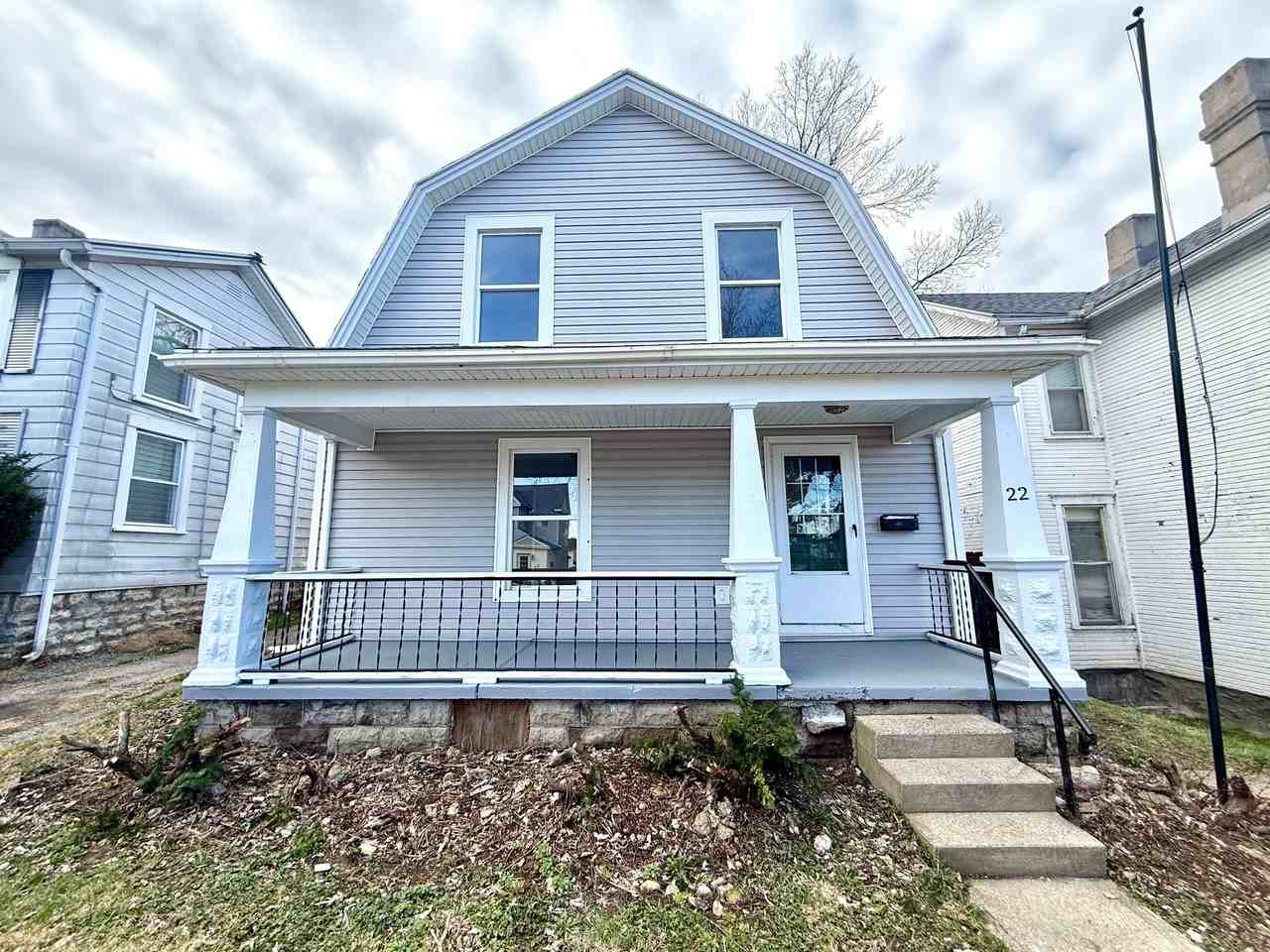 22 Pleasant St - Photo 2 of 14
