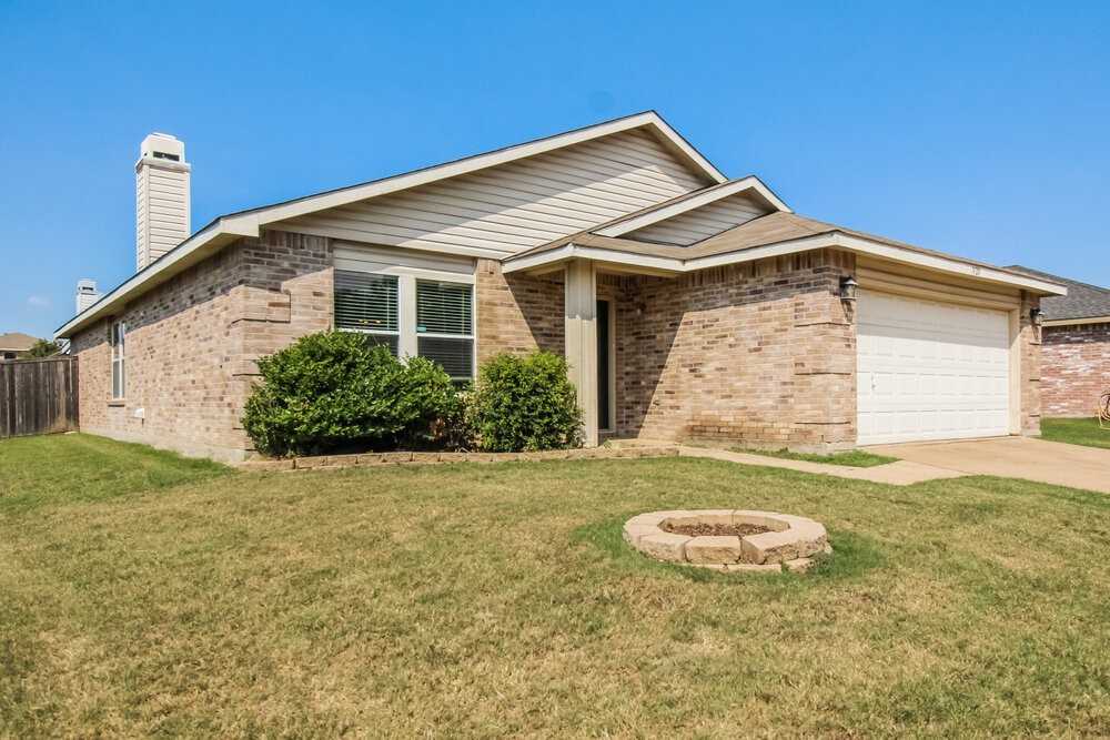 7620 Shoal Bnd - Photo 3 of 16