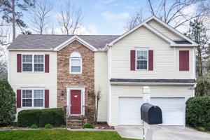 featured image of 400 Crested View Dr