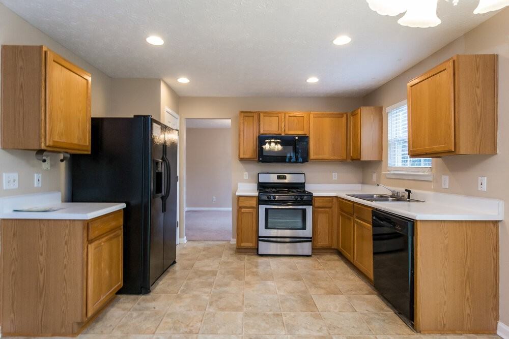400 Crested View Dr - Photo 7 of 17