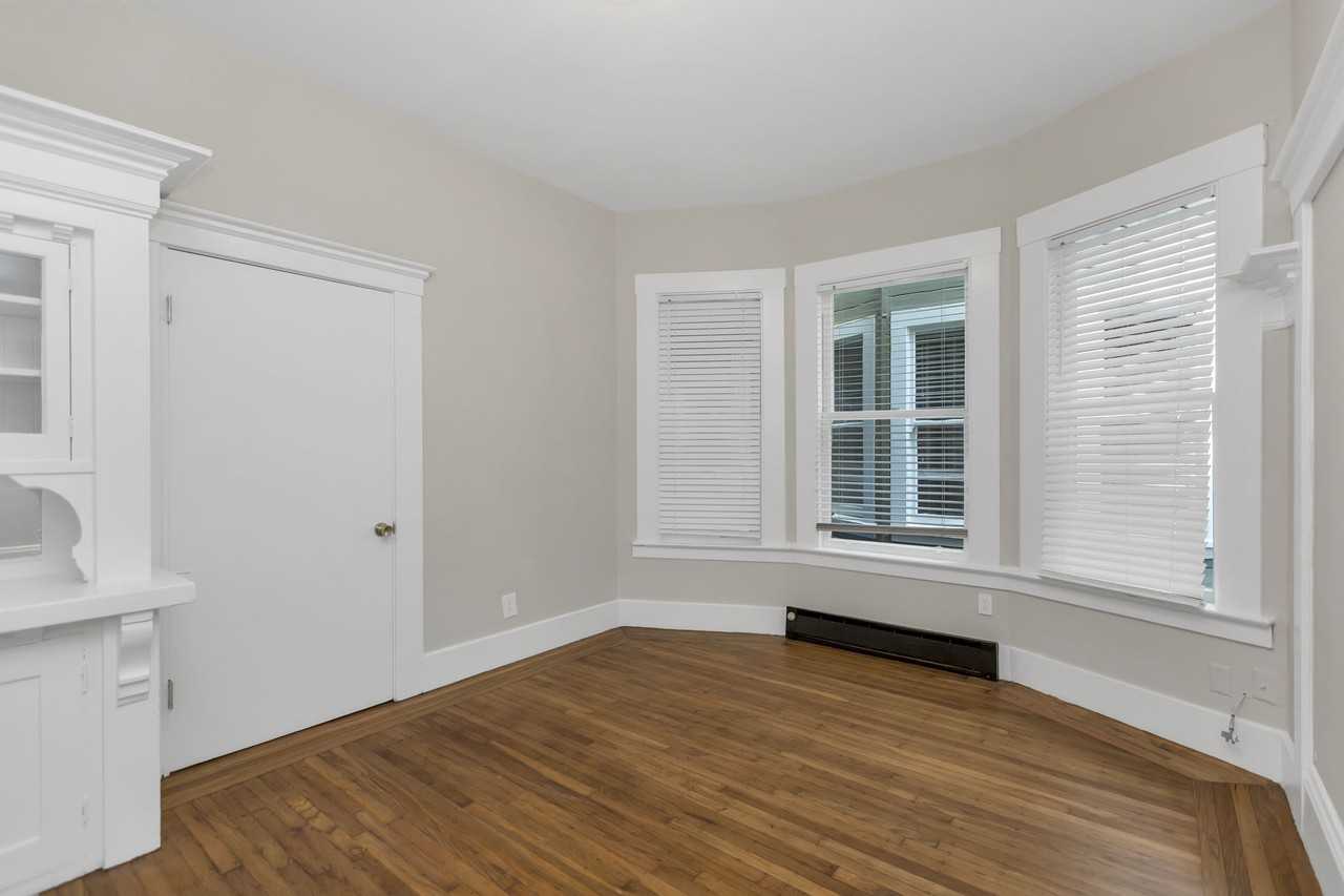 1474 Sacramento - Photo 5 of 37