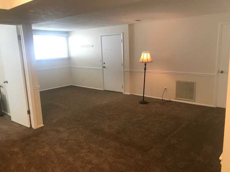 702 Eastside Dr #1 - Photo 3 of 10