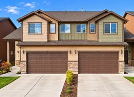 featured image of 2557 N Garden Dr