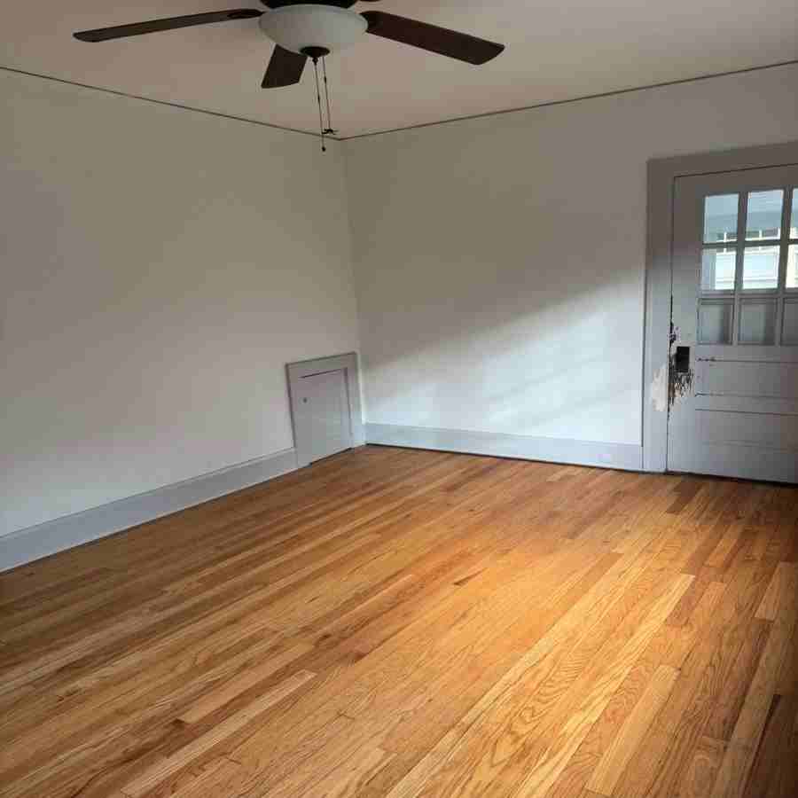1206 Harlem Blvd #B - Photo 7 of 20