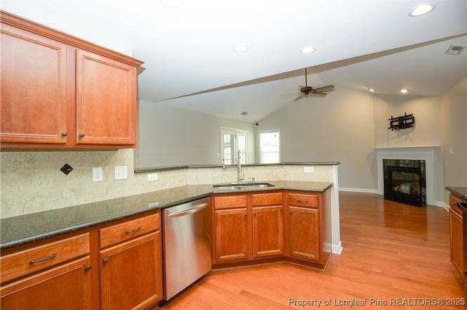 207 Heather Brook Cir - Photo 6 of 34
