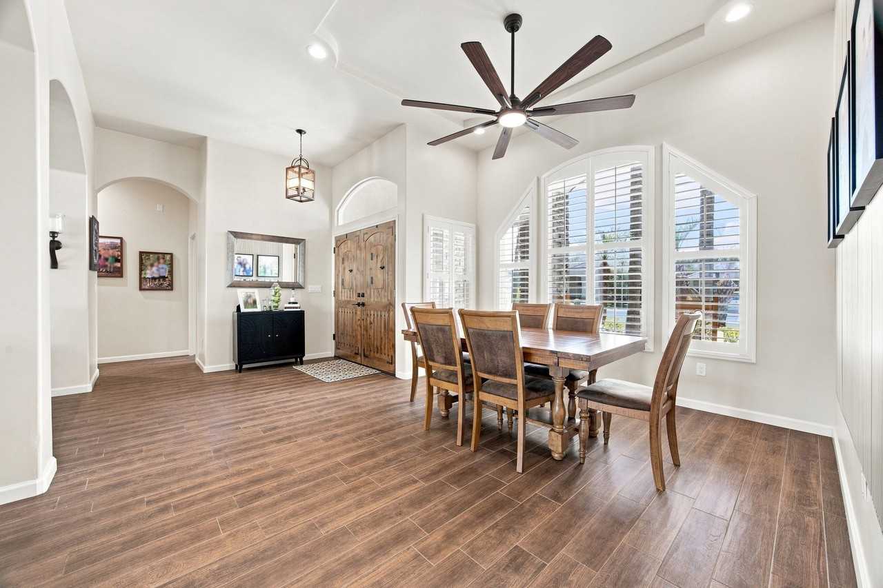 14728 Redwood Springs Dr - Photo 5 of 20