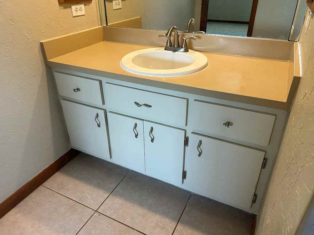 450 Se 17th Ave - Photo 6 of 7